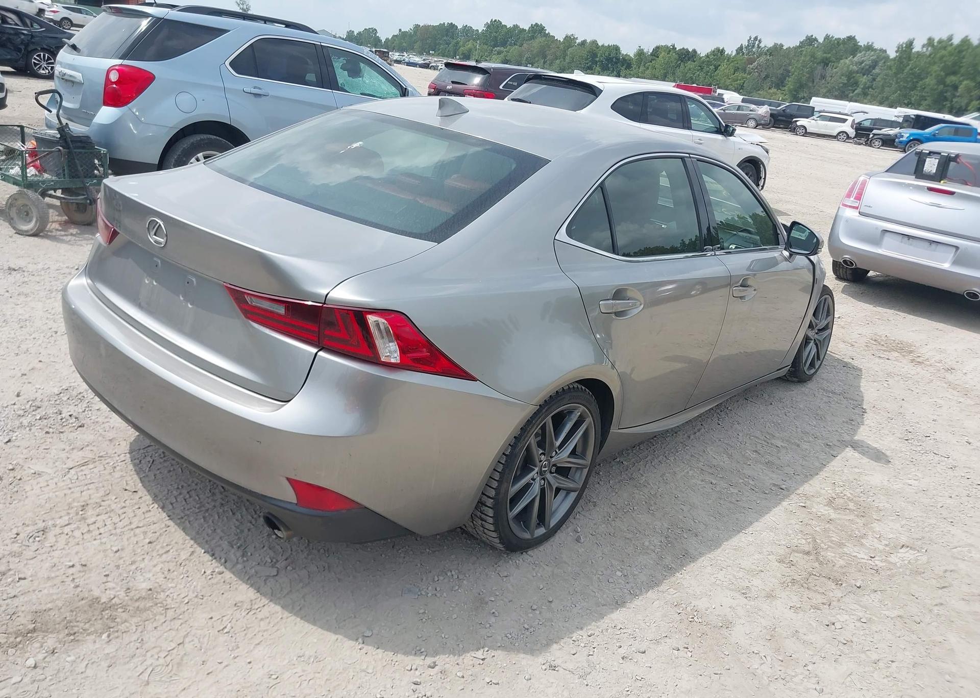 2016 LEXUS IS 300
