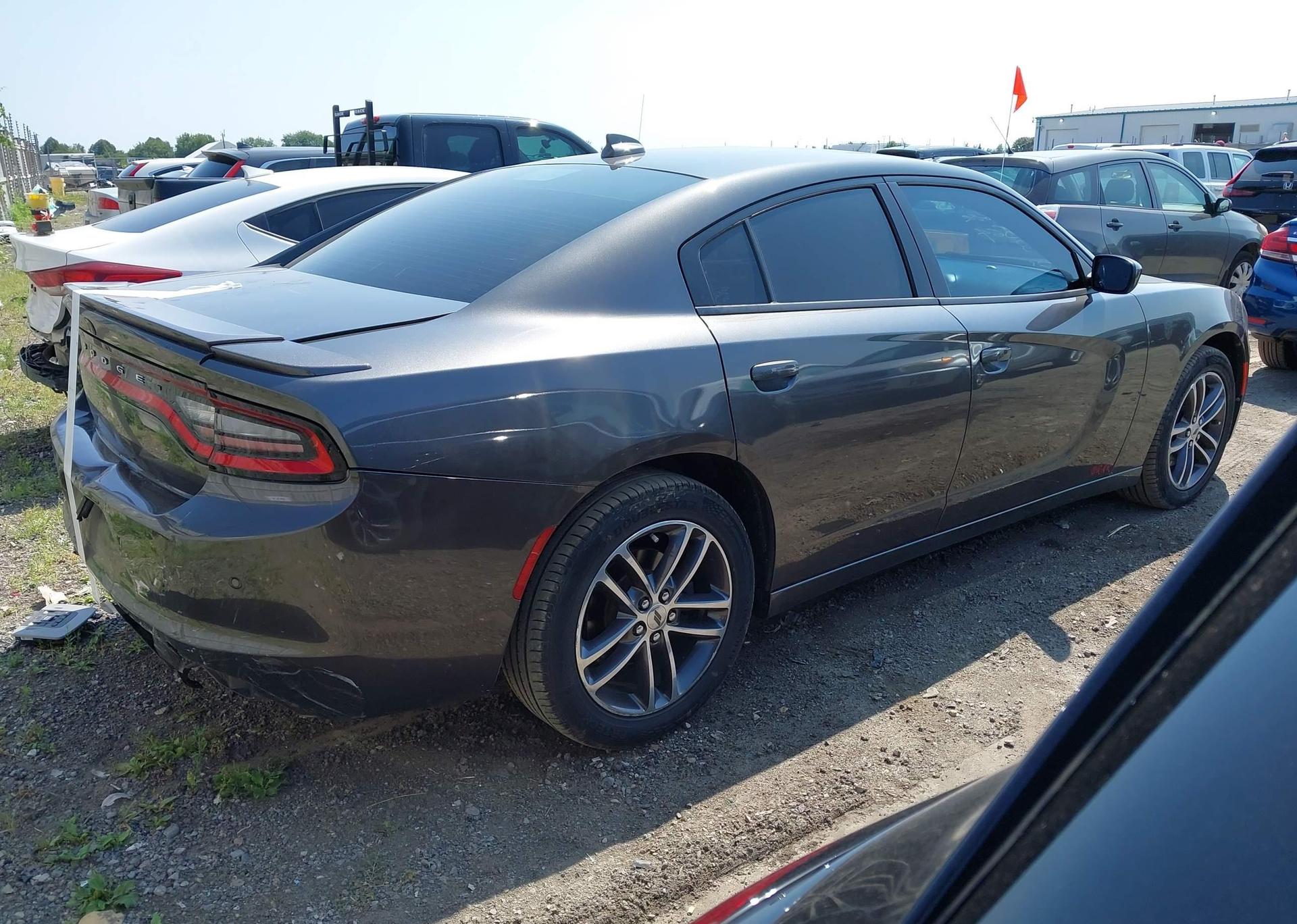 2019 DODGE CHARGER SXT