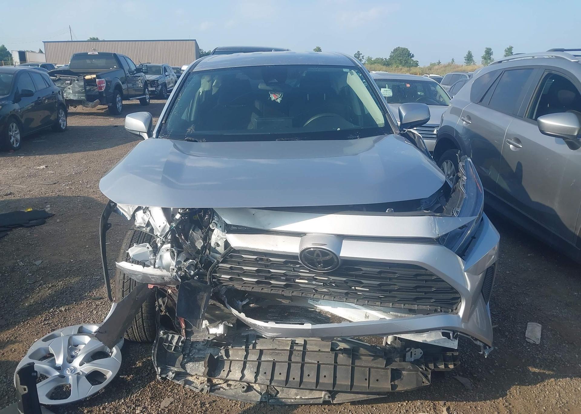 2023 TOYOTA RAV4