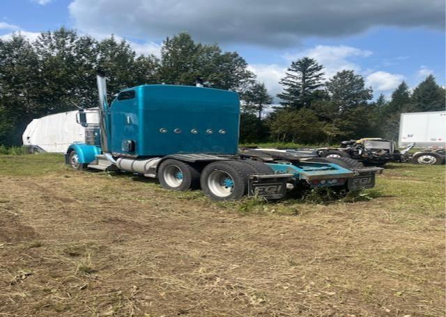 2005 KENWORTH CONSTRUCTION W900