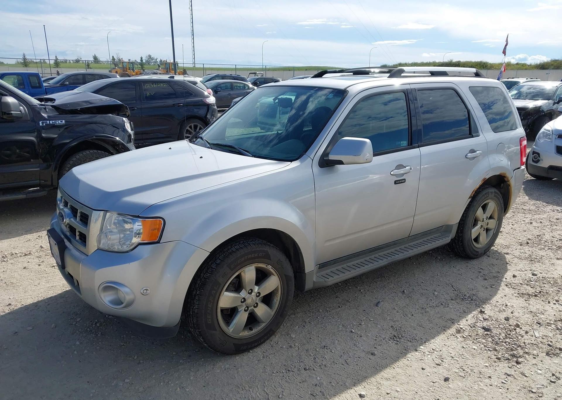 2011 FORD ESCAPE LIMITED