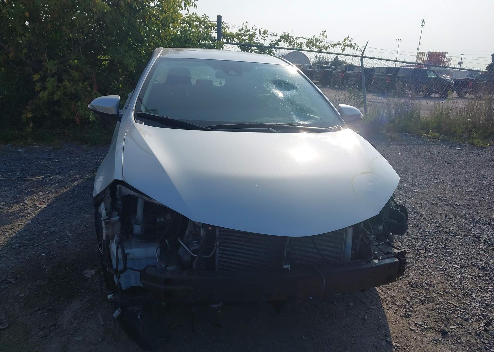 2018 TOYOTA COROLLA SE
