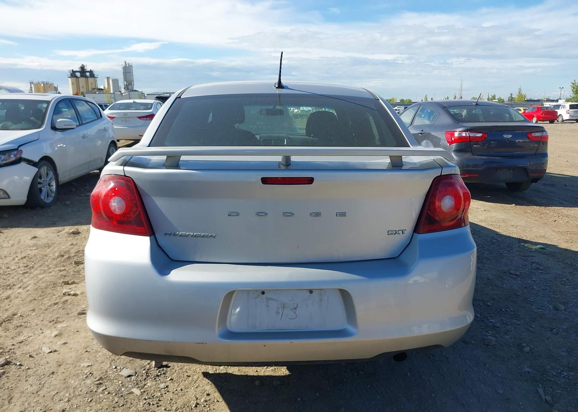 2012 DODGE AVENGER SXT