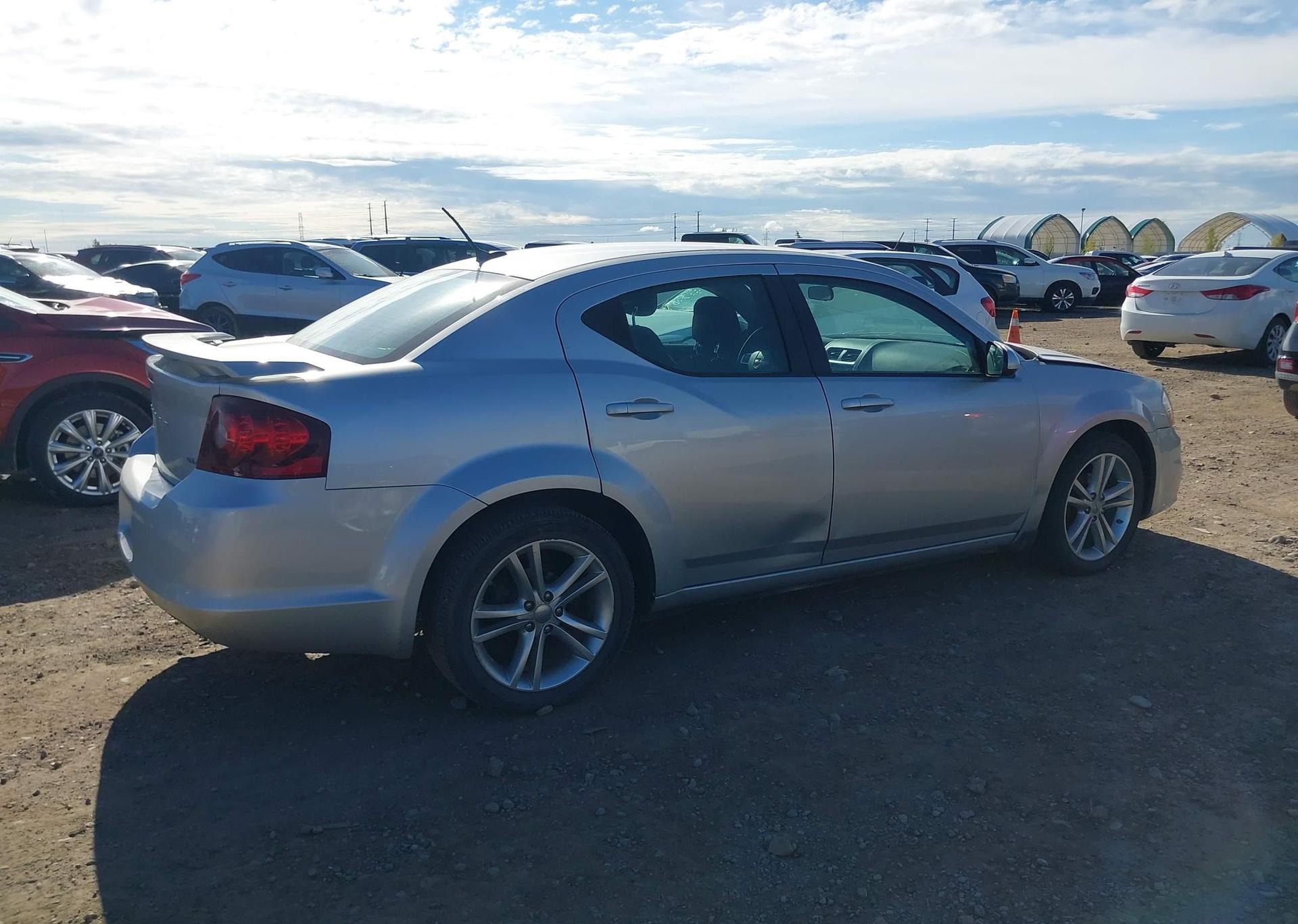 2012 DODGE AVENGER SXT