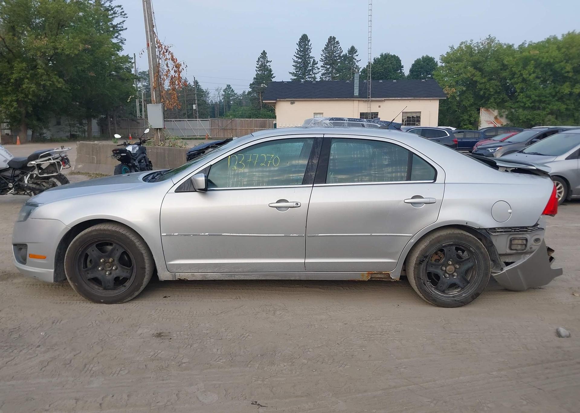 2010 FORD FUSION SE