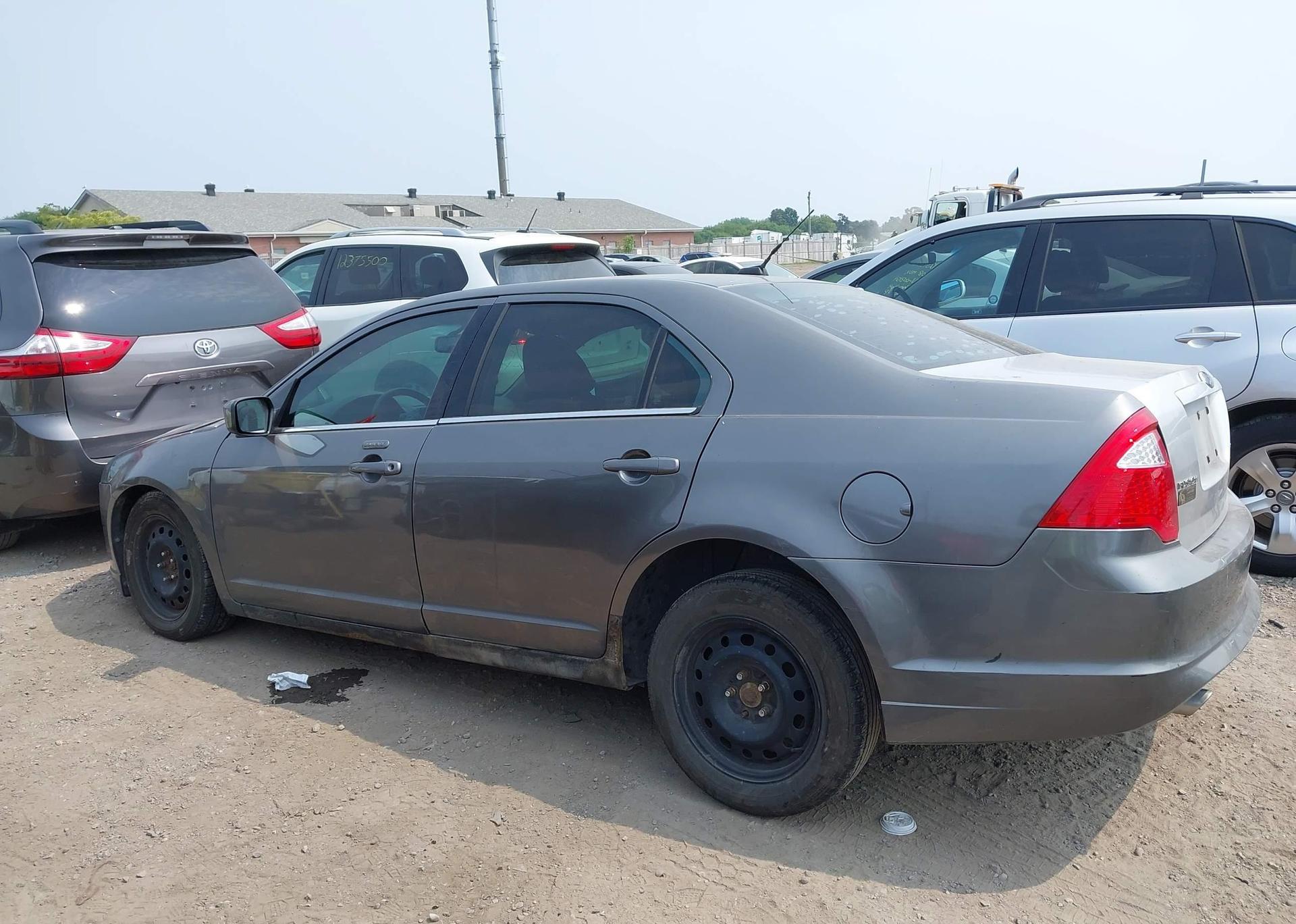 2010 FORD FUSION