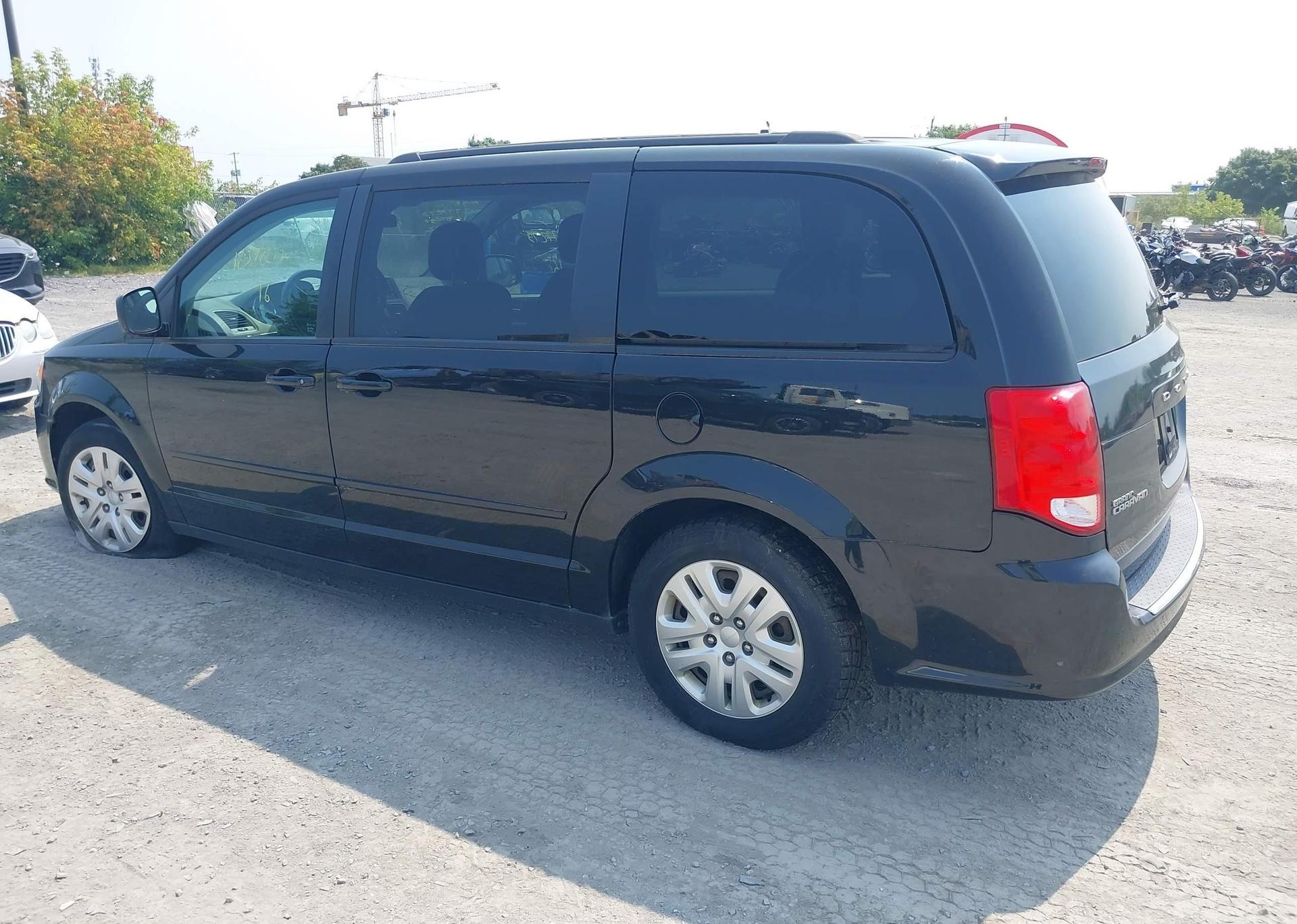 2016 DODGE GRAND CARAVAN SE