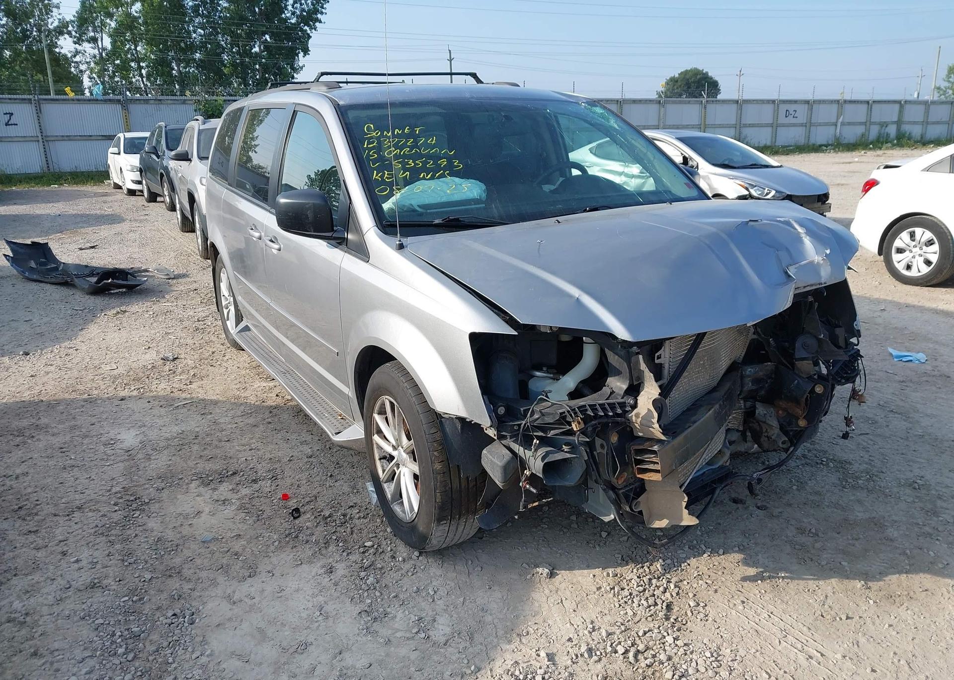 2015 DODGE GRAND CARAVAN SE