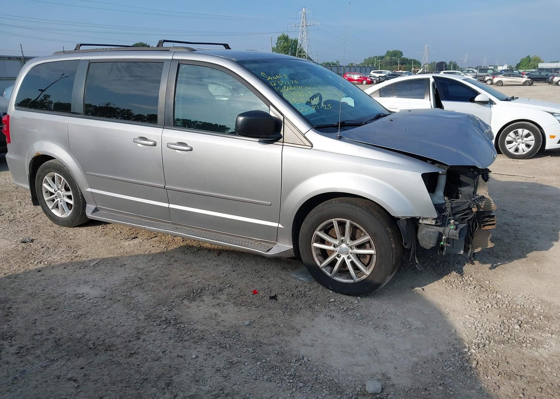 2015 DODGE GRAND CARAVAN SE