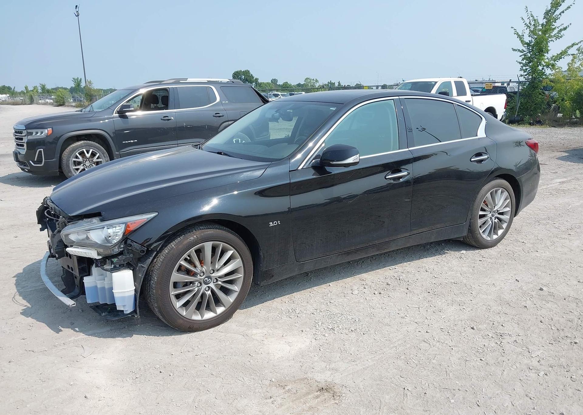 2018 INFINITI Q50 LUXE
