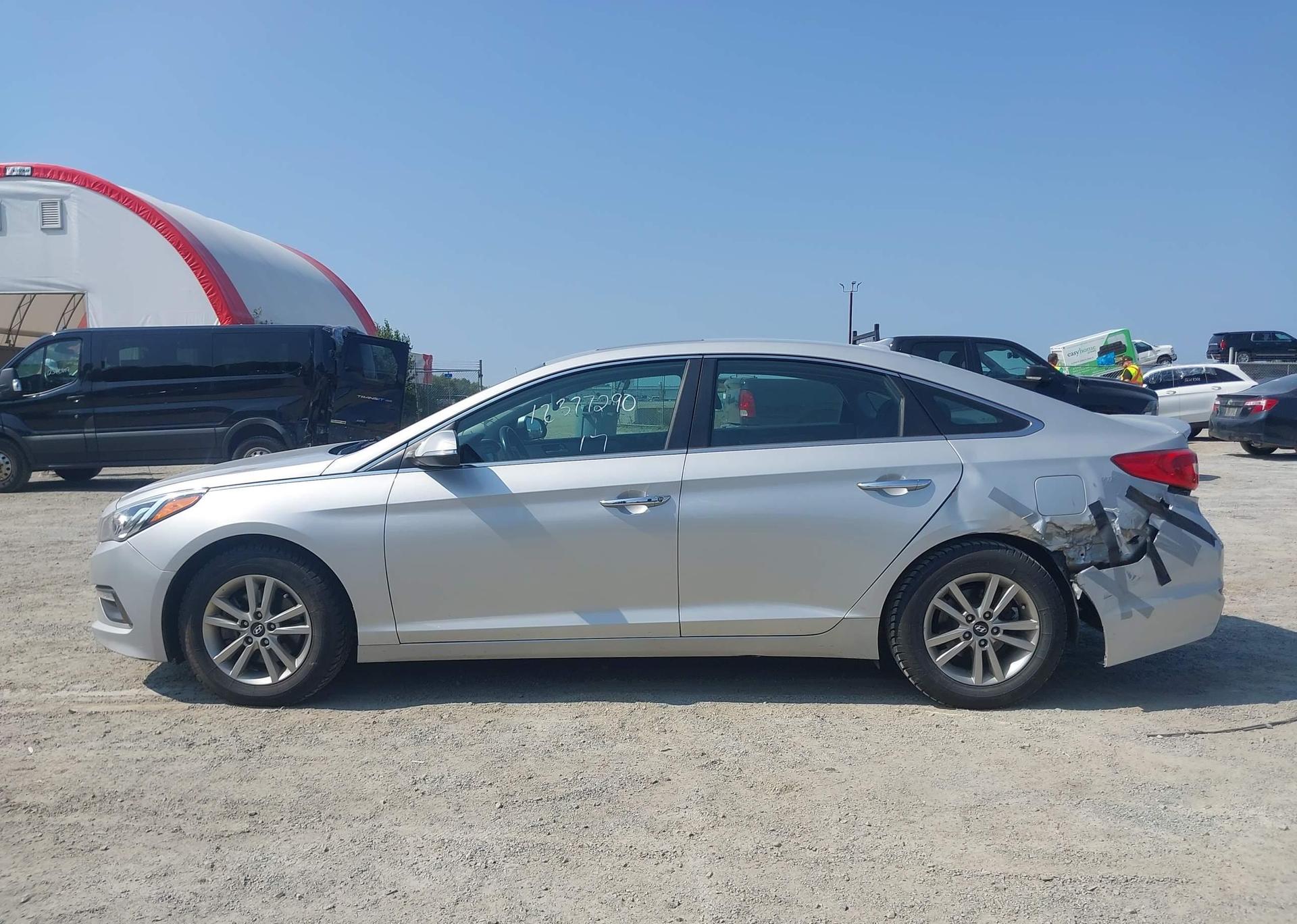2017 HYUNDAI SONATA GLS