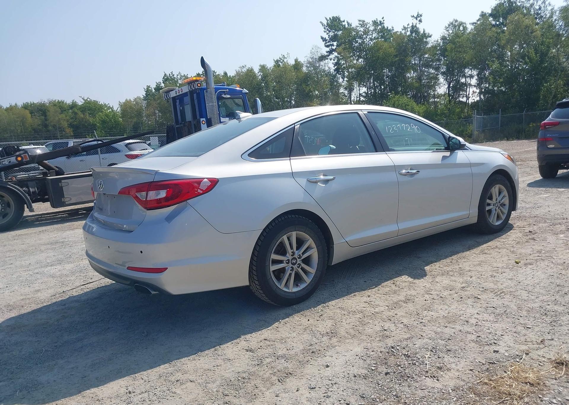 2017 HYUNDAI SONATA GLS