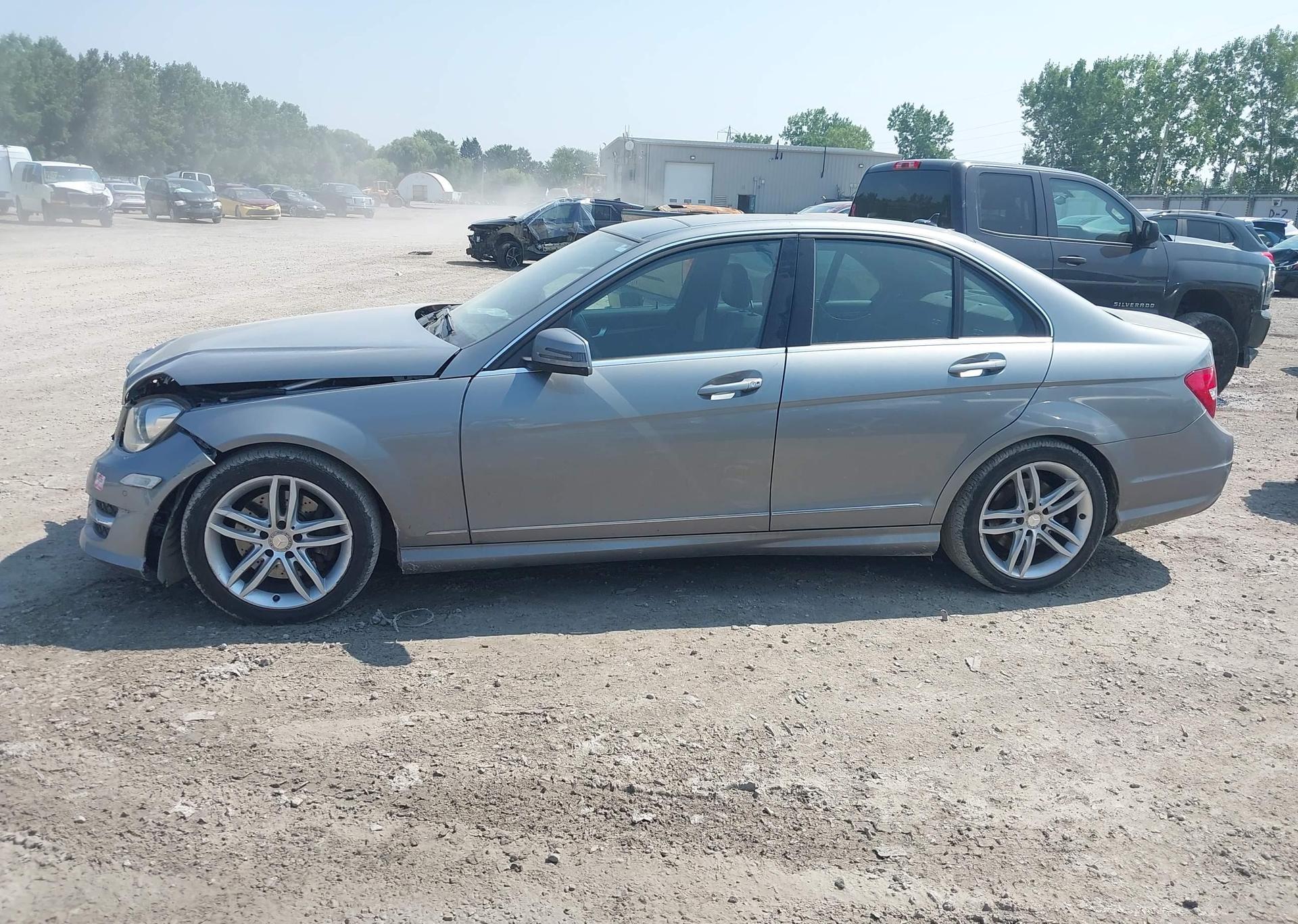 2014 MERCEDES-BENZ C 300 4MATIC