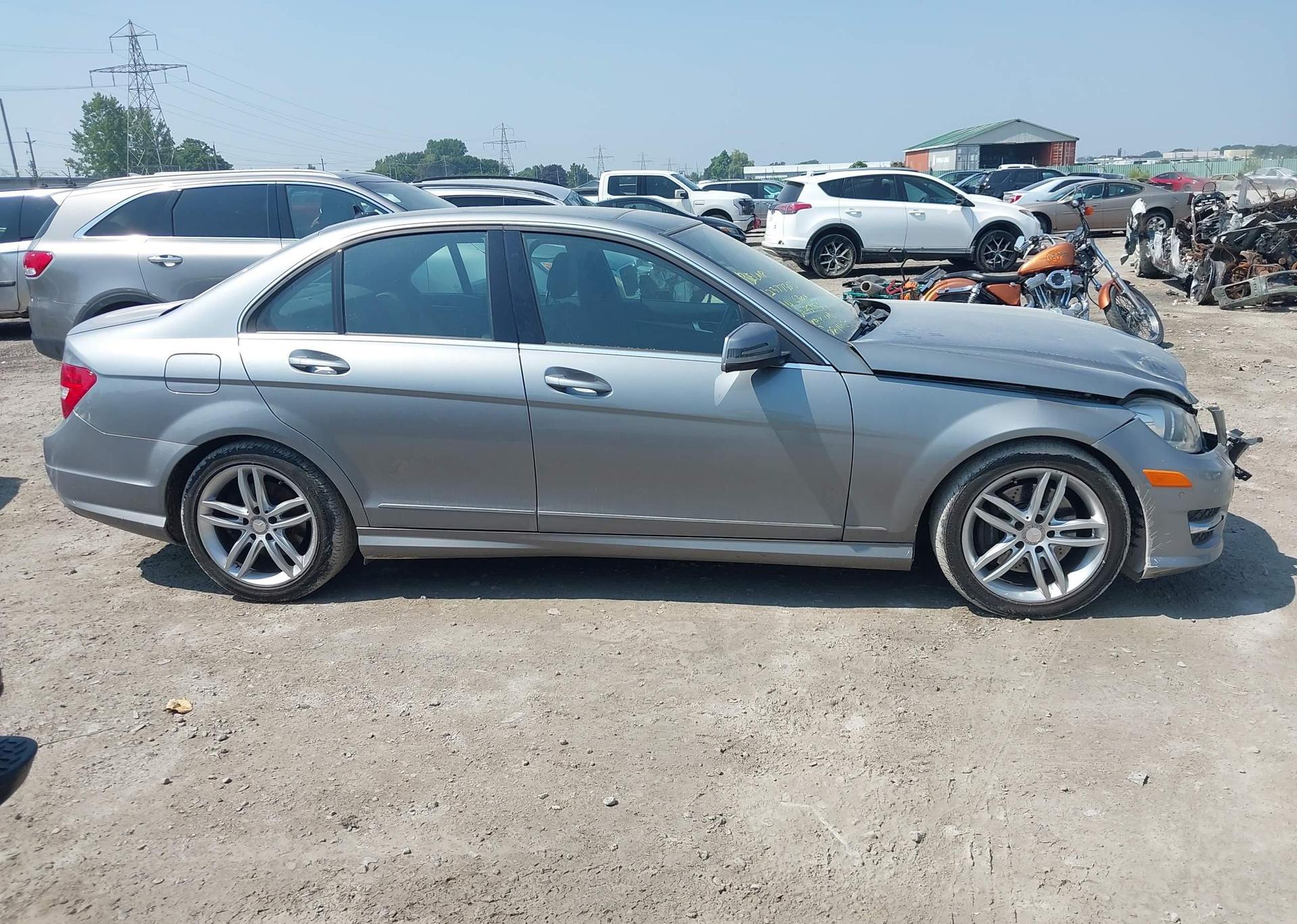 2014 MERCEDES-BENZ C 300 4MATIC