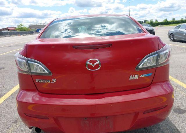 2013 MAZDA MAZDA3 GS-SKY
