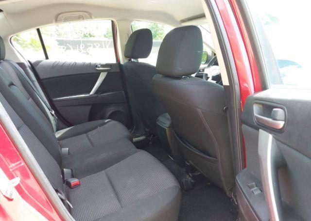 2013 MAZDA MAZDA3 GS-SKY