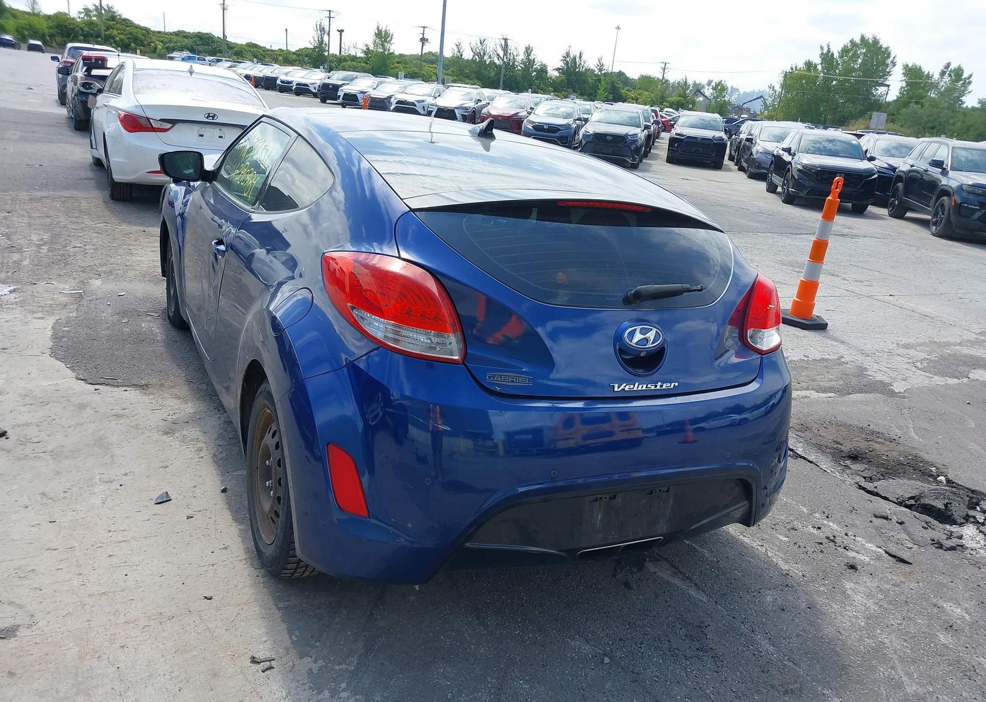 2016 HYUNDAI VELOSTER