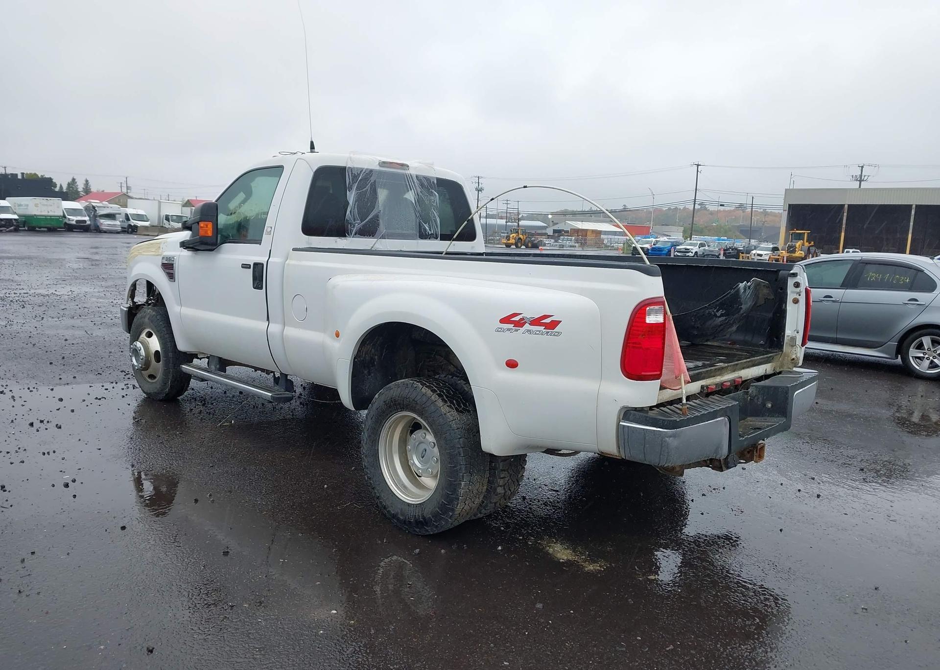 2008 FORD F-350 XL