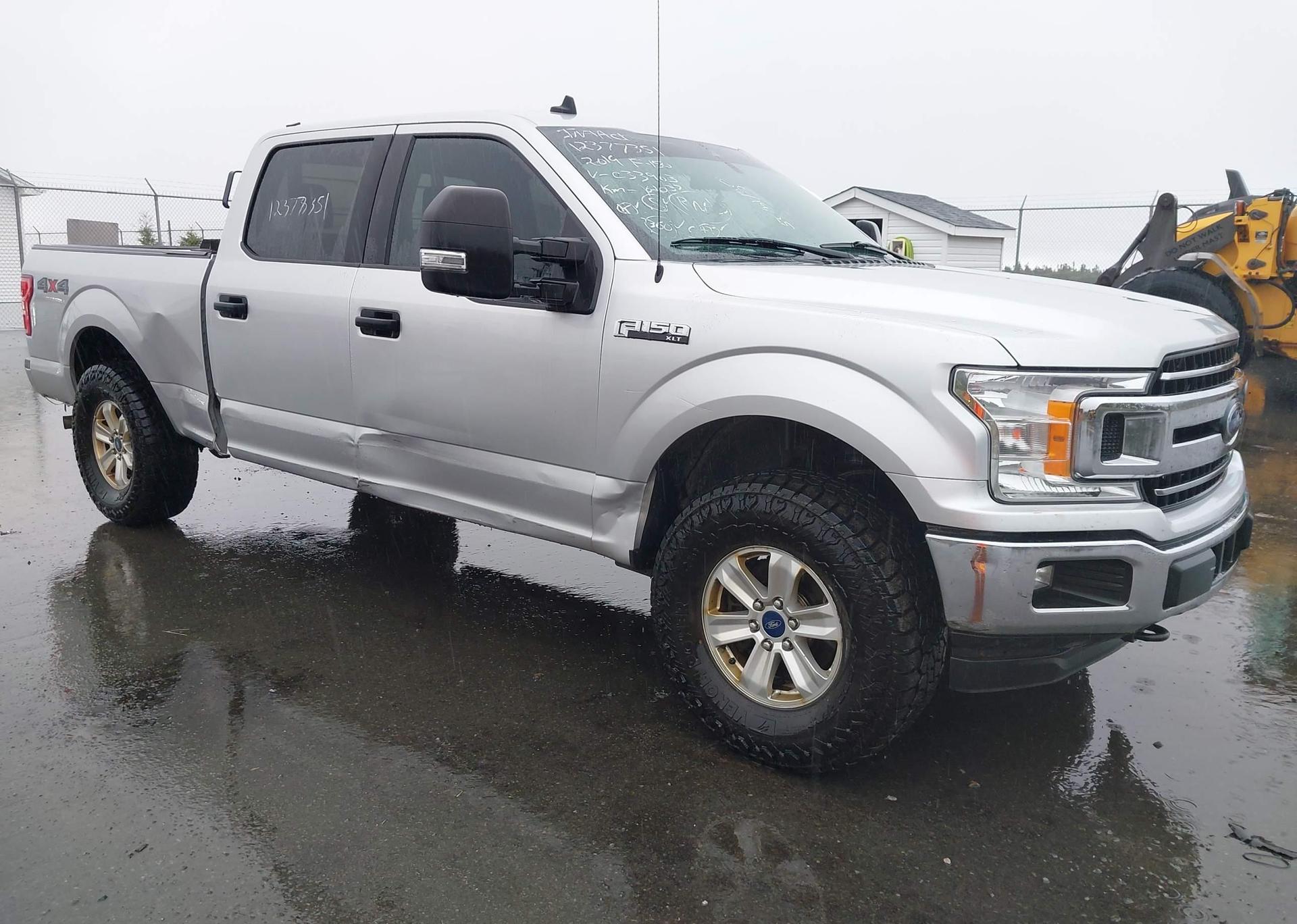 2019 FORD F-150 XLT
