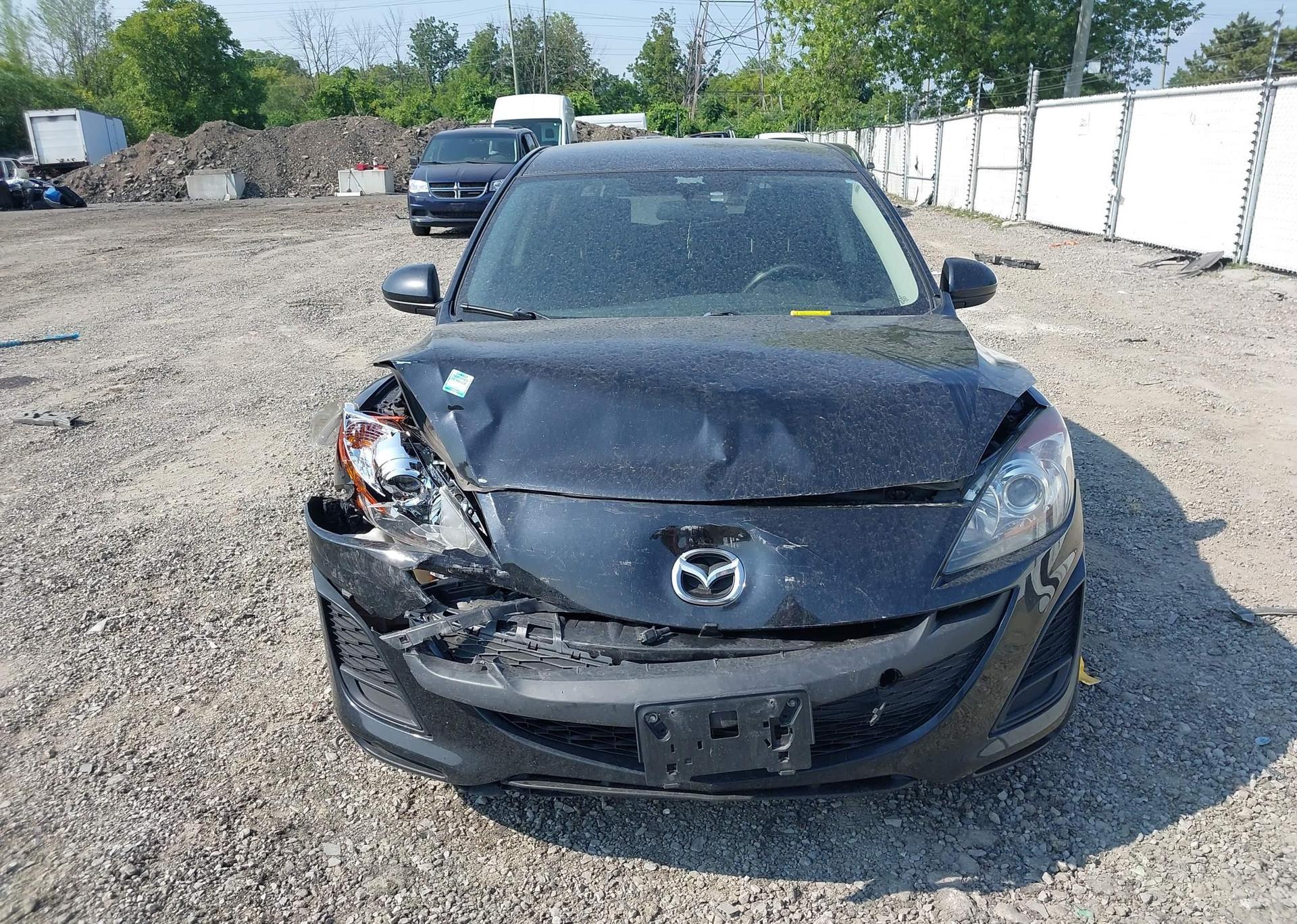 2010 MAZDA MAZDA3 GX