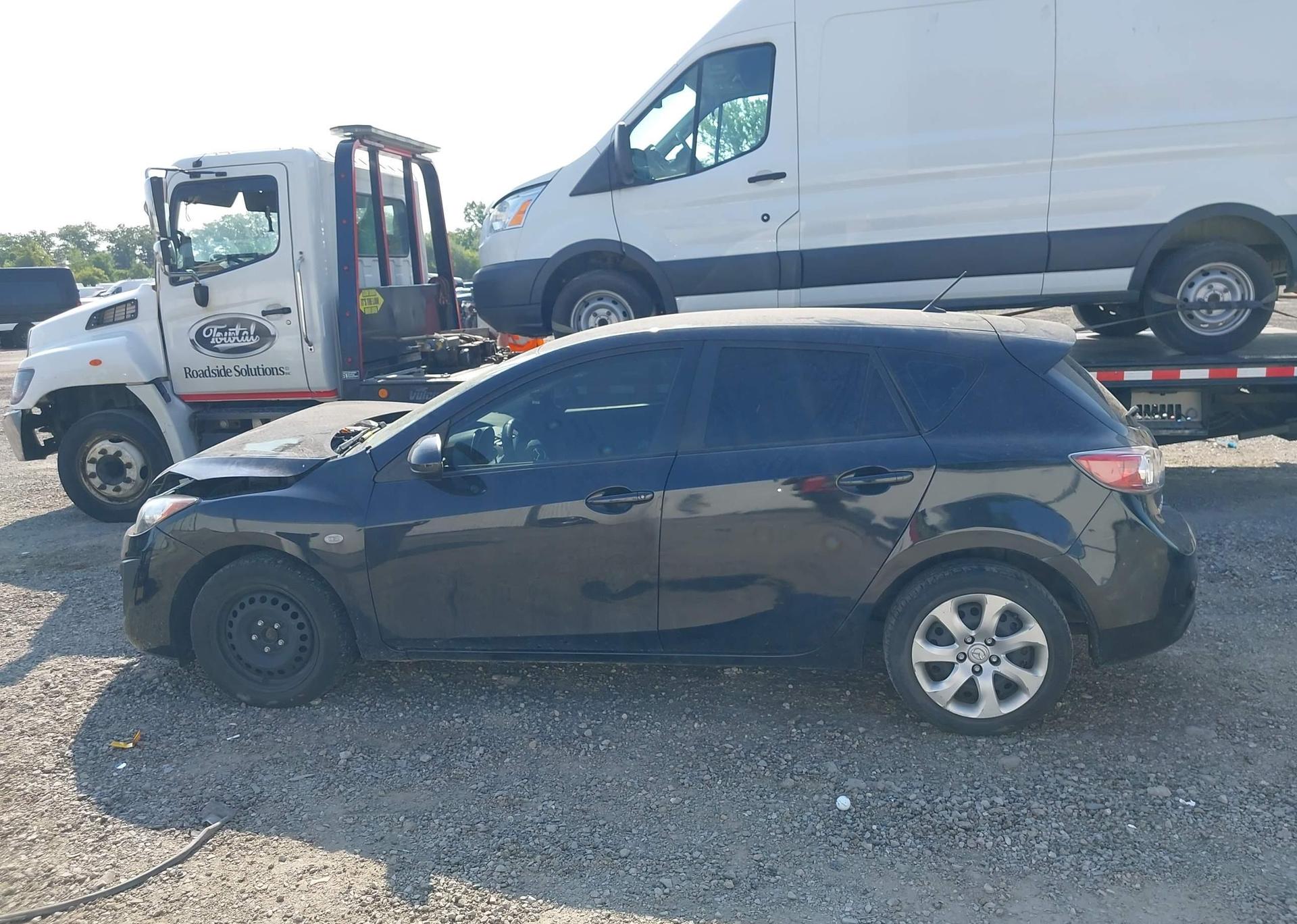 2010 MAZDA MAZDA3 GX