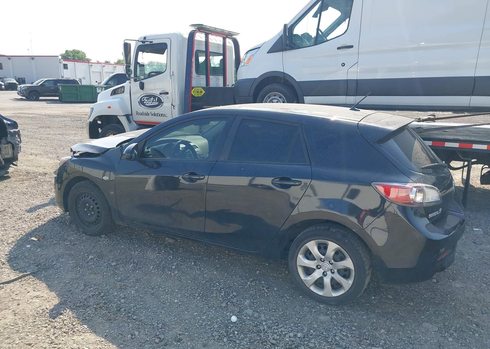 2010 MAZDA MAZDA3 GX
