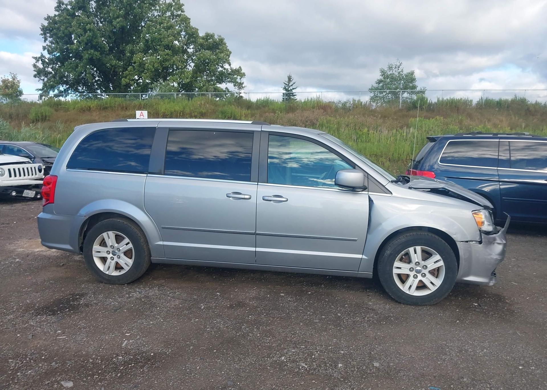 2015 DODGE GRAND CARAVAN CREW