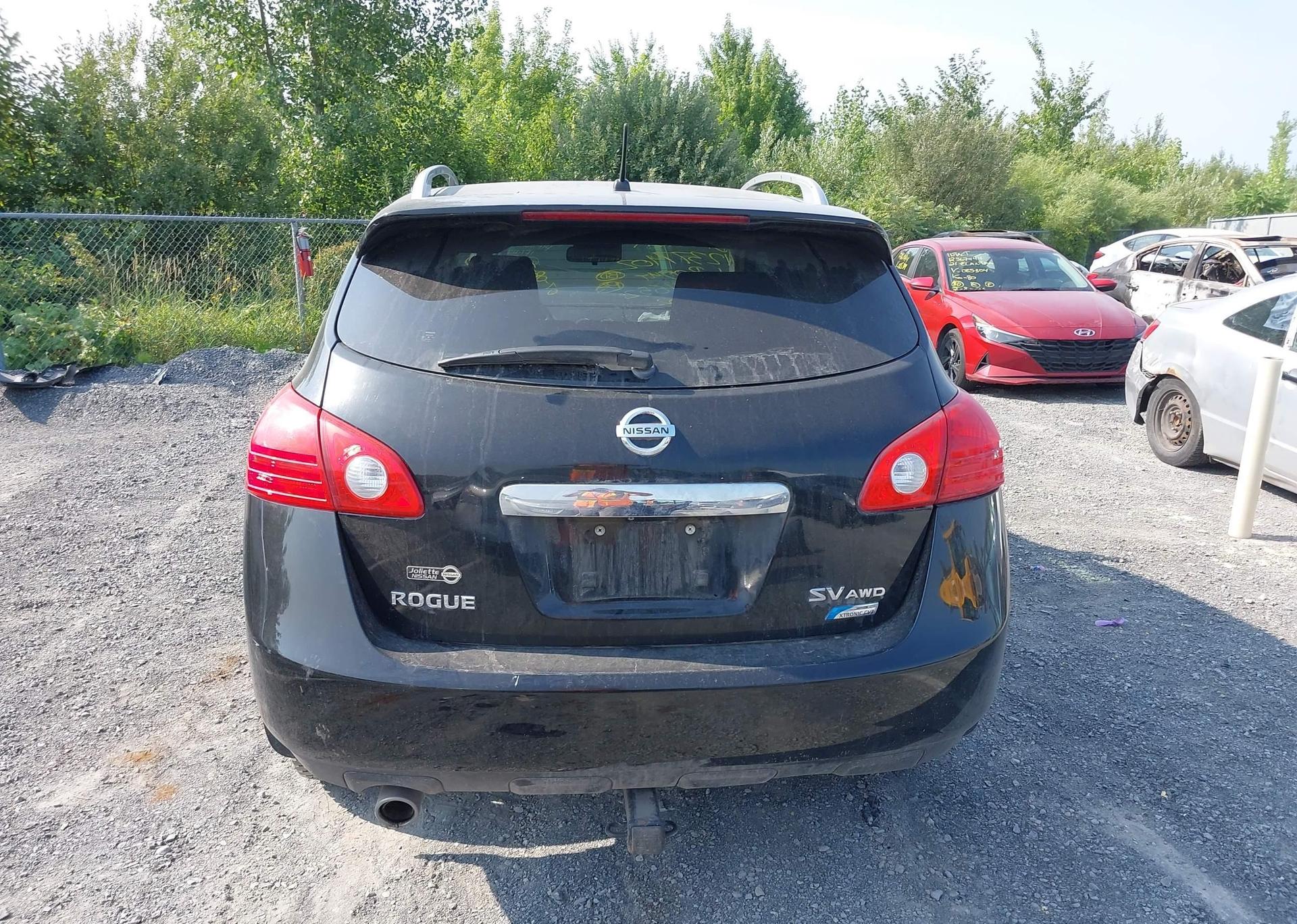 2011 NISSAN ROGUE S