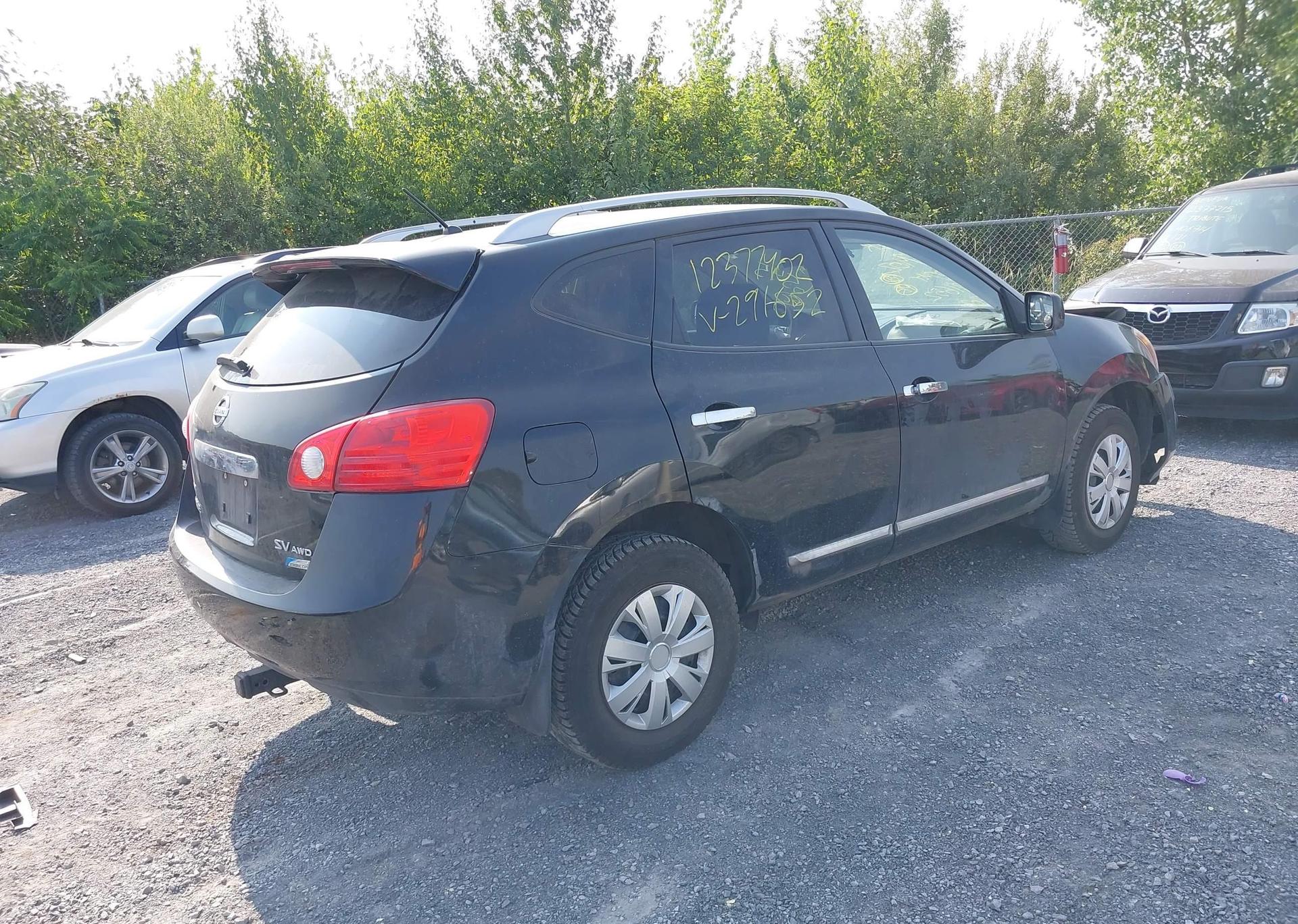 2011 NISSAN ROGUE S