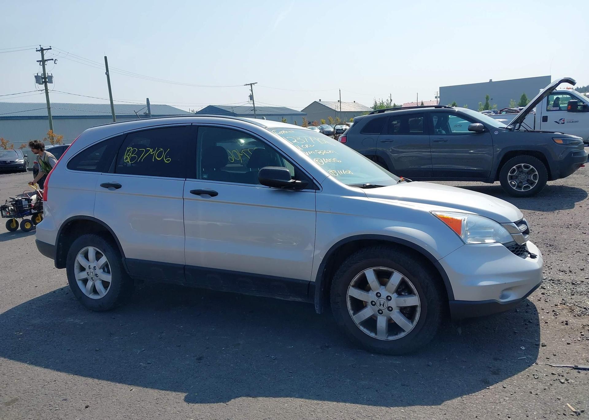2011 HONDA CR-V LX