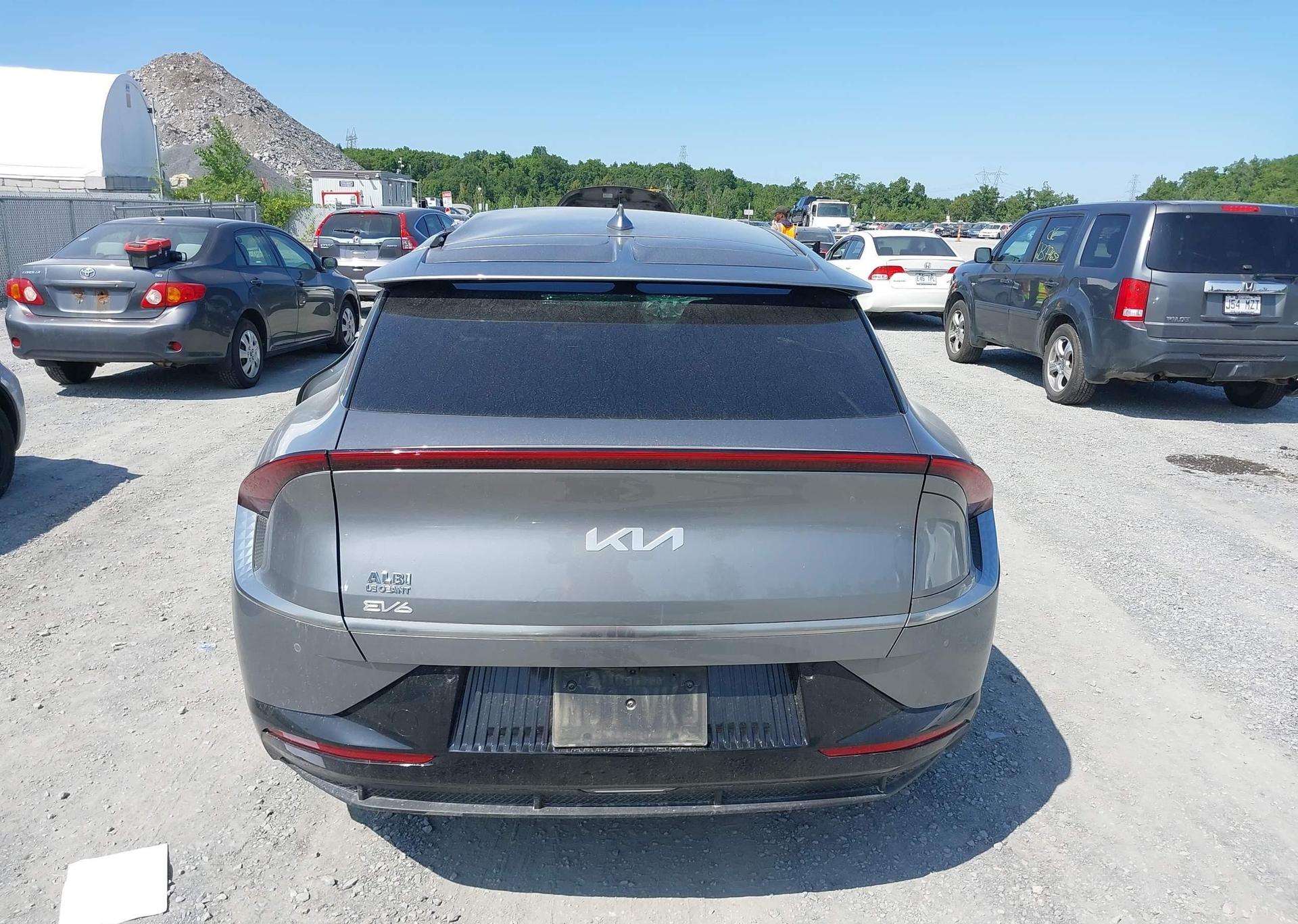2024 KIA EV6 LAND
