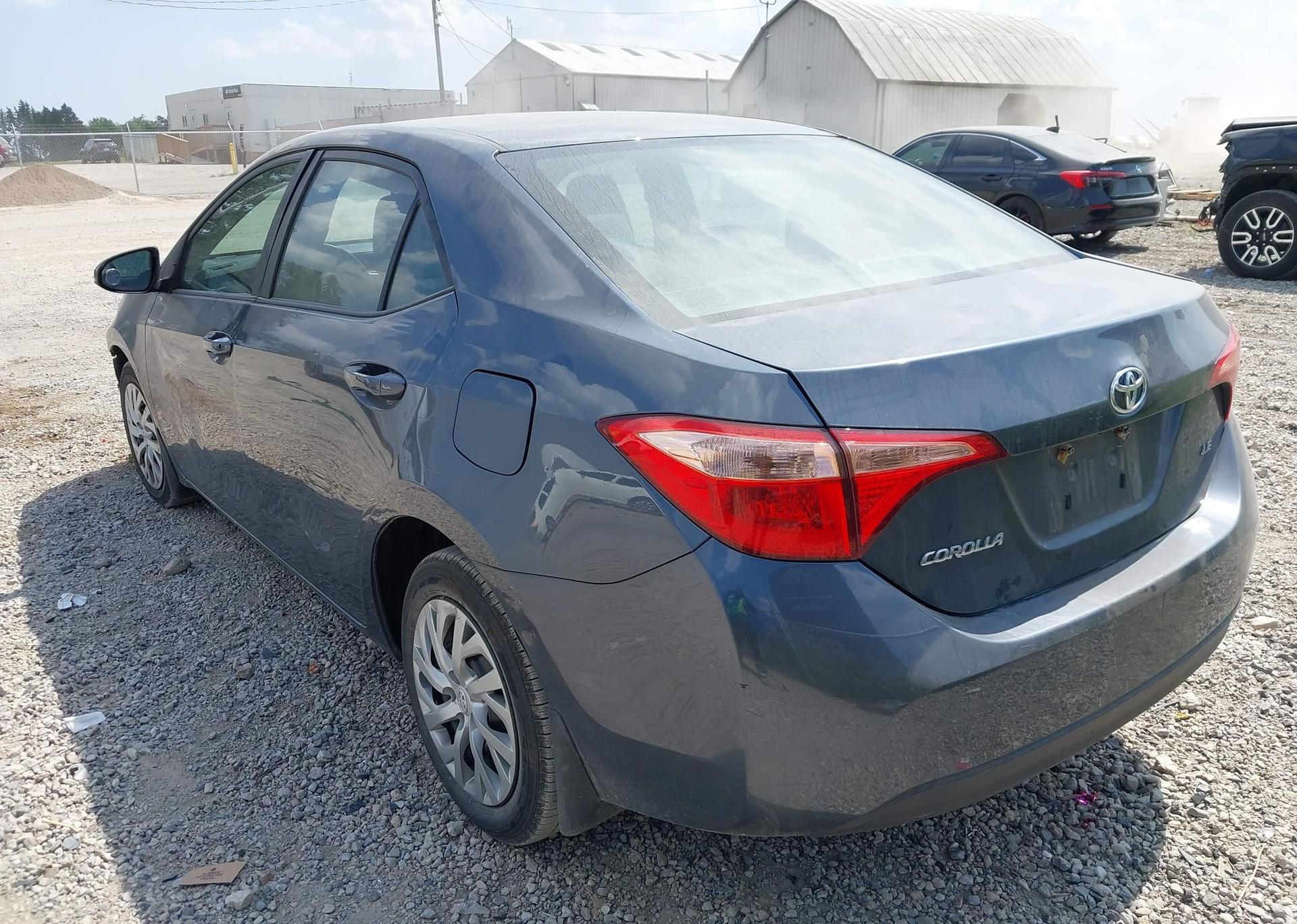 2018 TOYOTA COROLLA LE