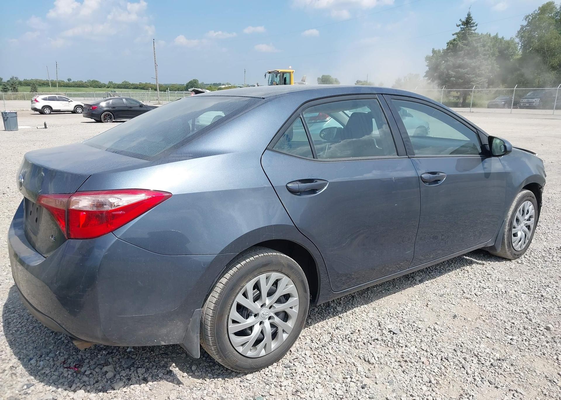 2018 TOYOTA COROLLA LE