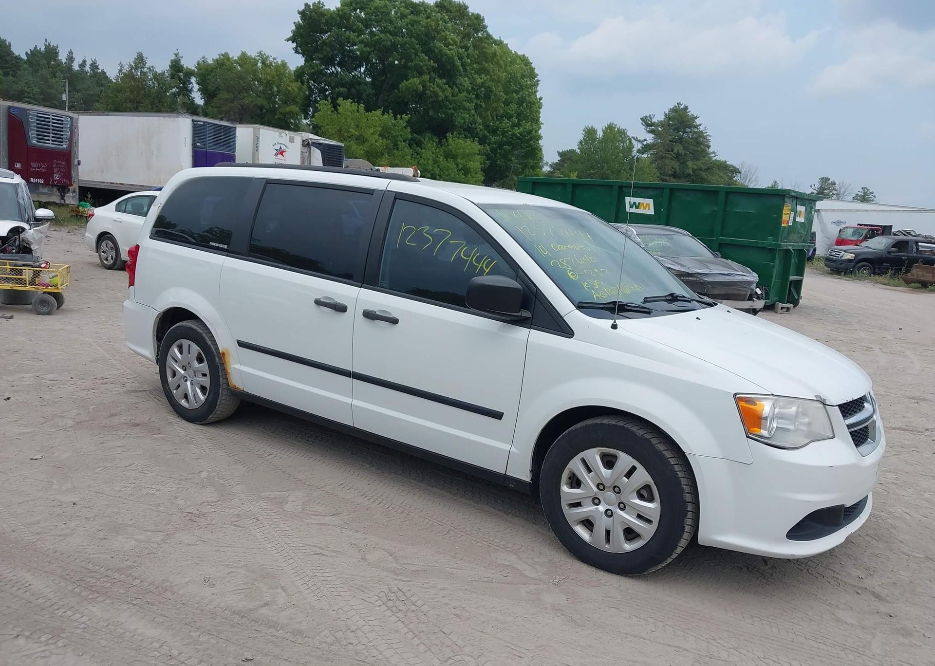 2014 DODGE GRAND CARAVAN SE