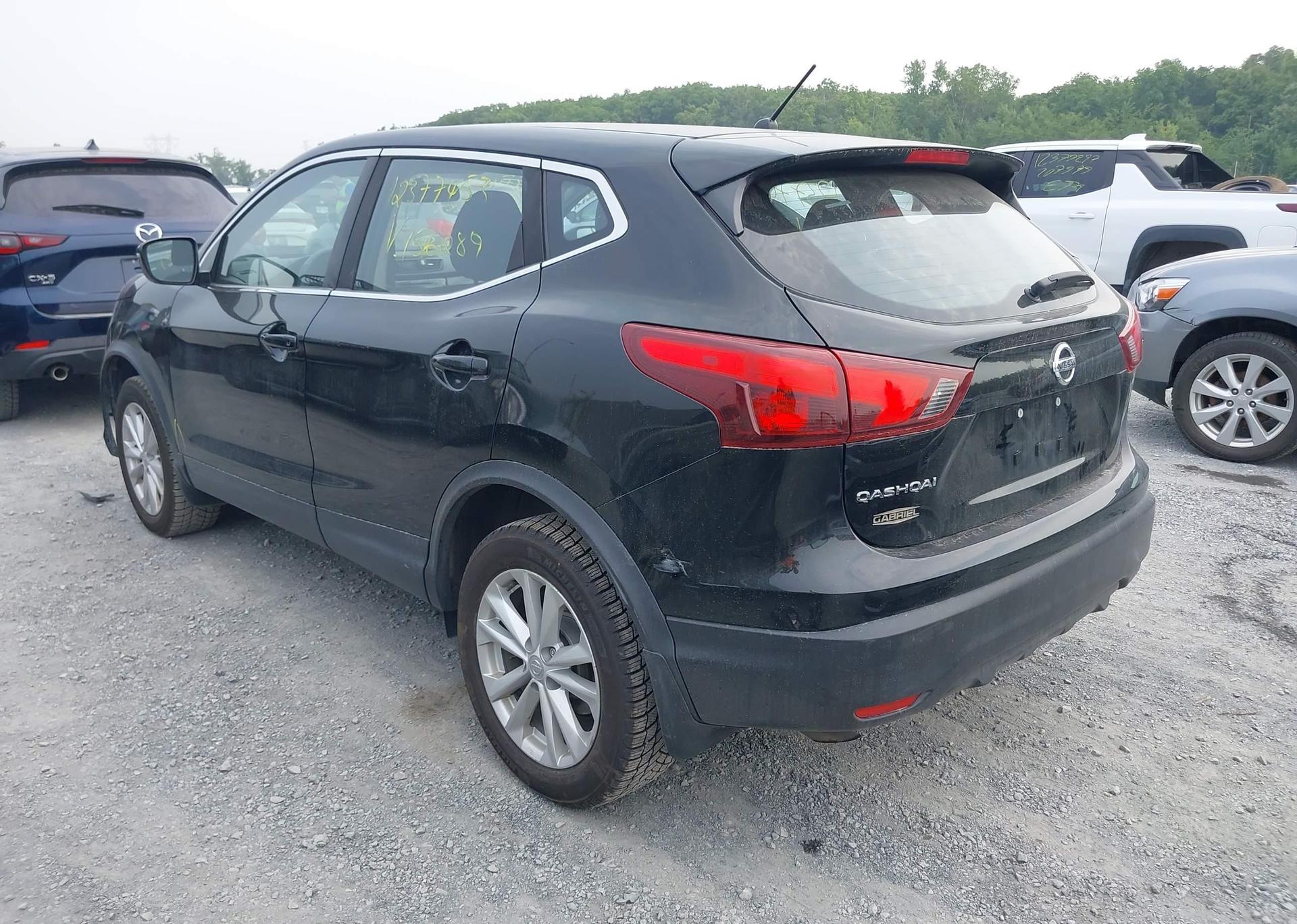 2018 NISSAN ROGUE SPORT S