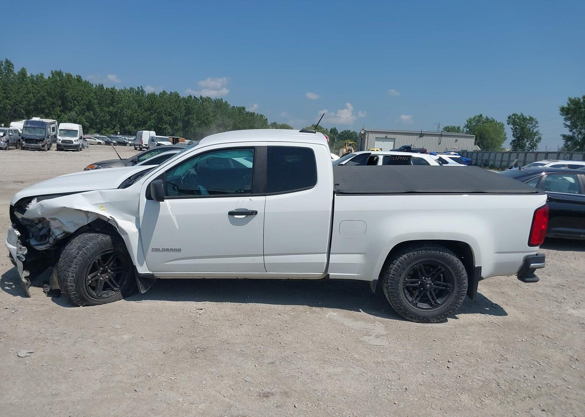 2017 CHEVROLET COLORADO