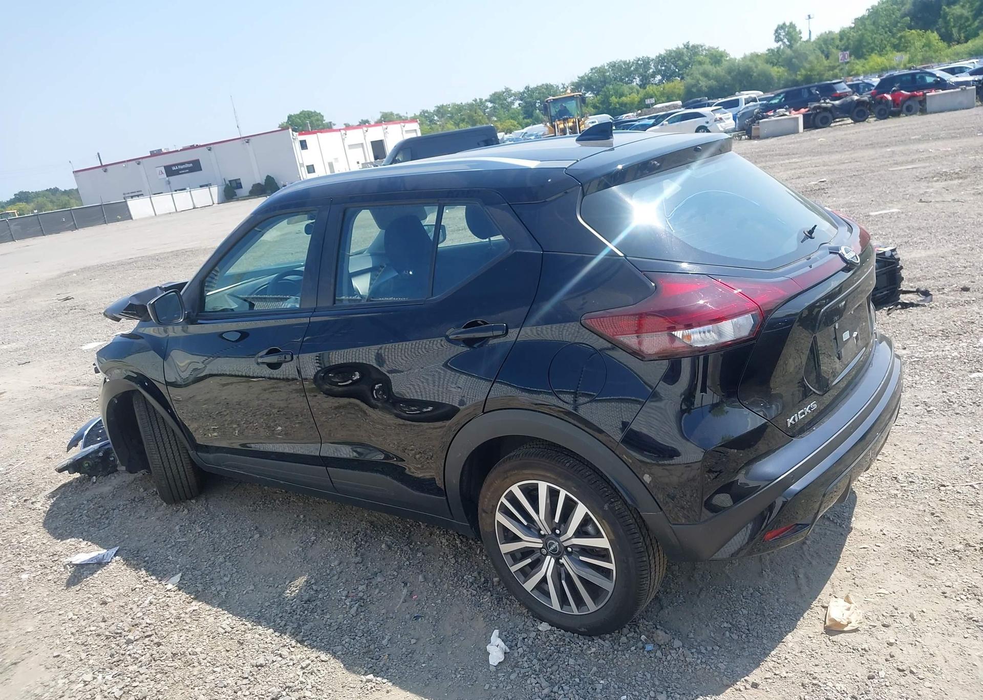 2023 NISSAN KICKS SV