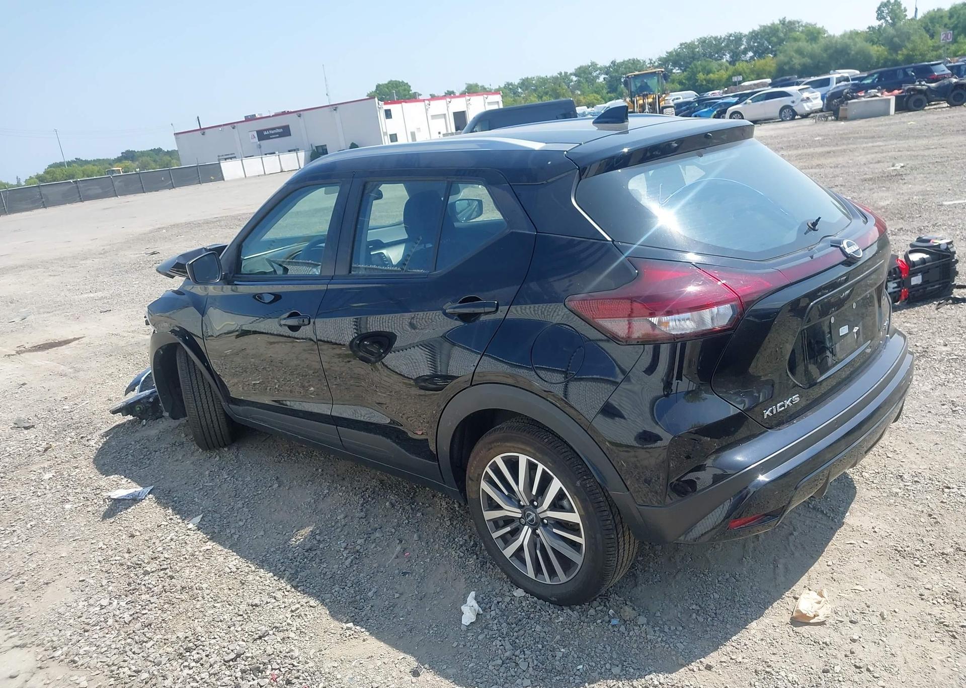 2023 NISSAN KICKS SV