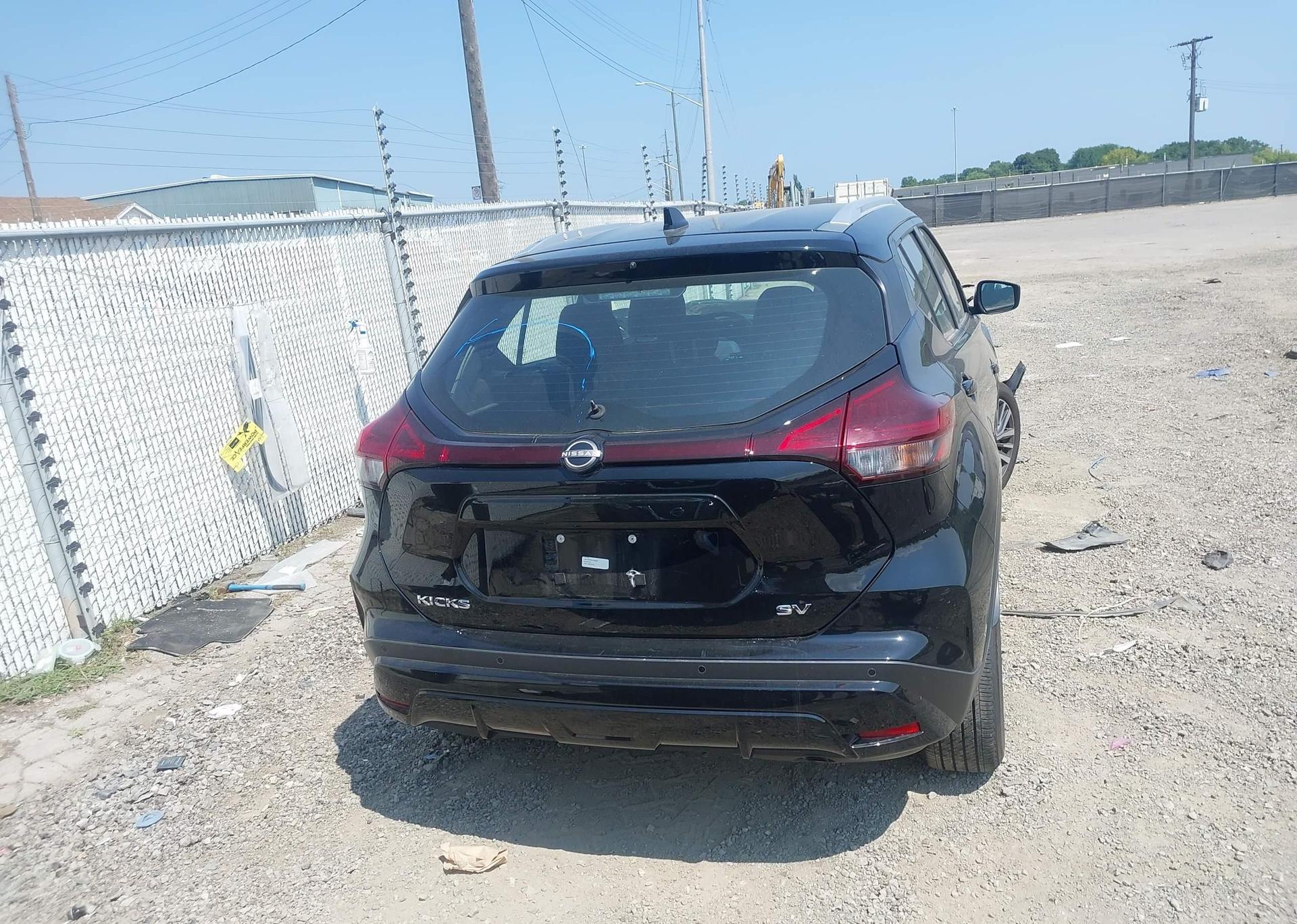 2023 NISSAN KICKS SV