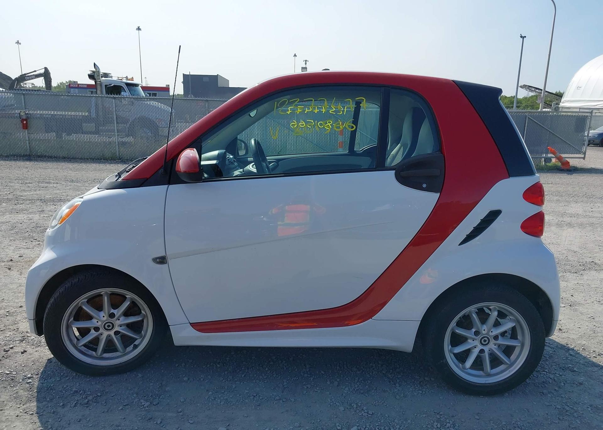 2015 SMART FORTWO PURE
