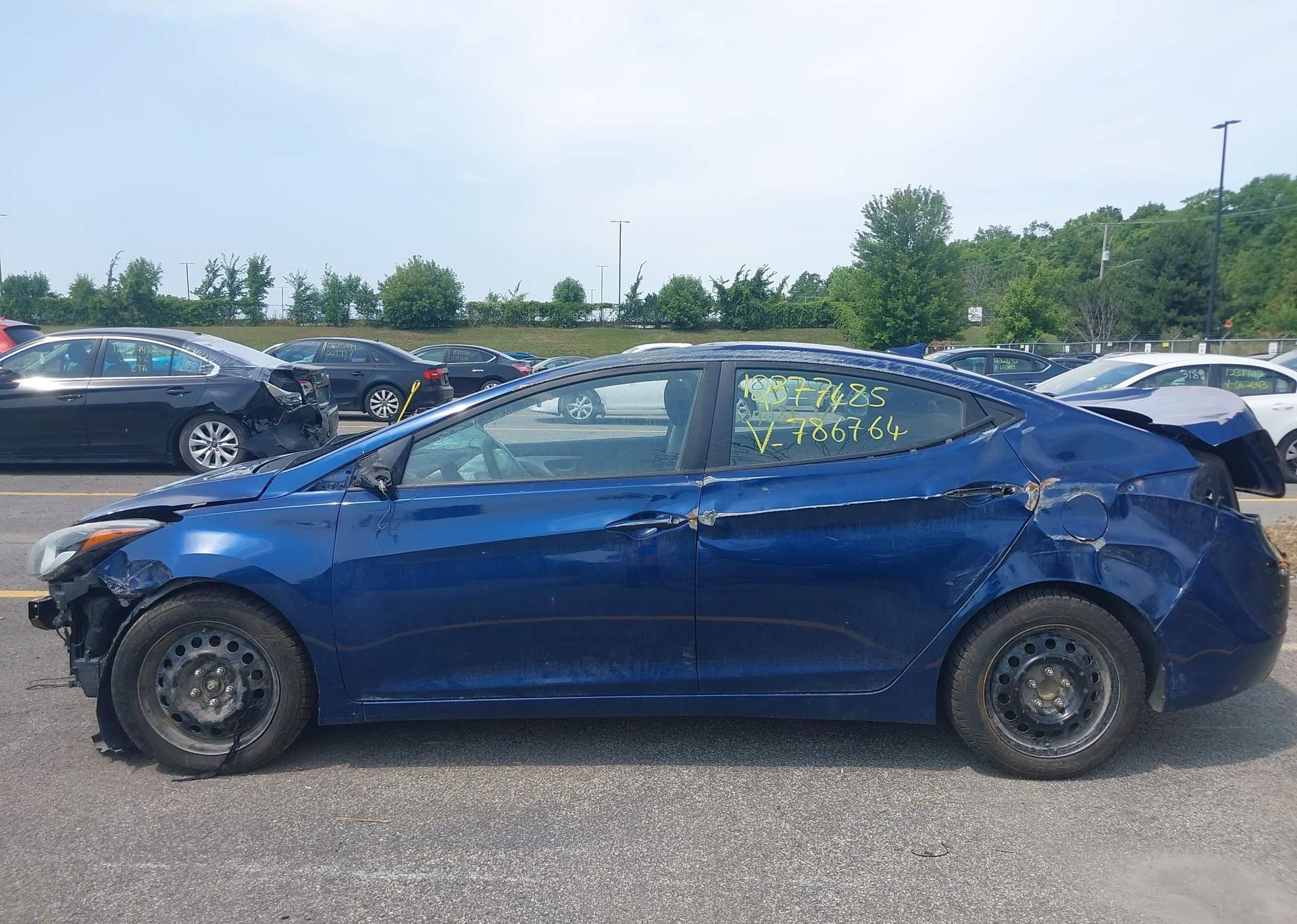 2016 HYUNDAI ELANTRA GL