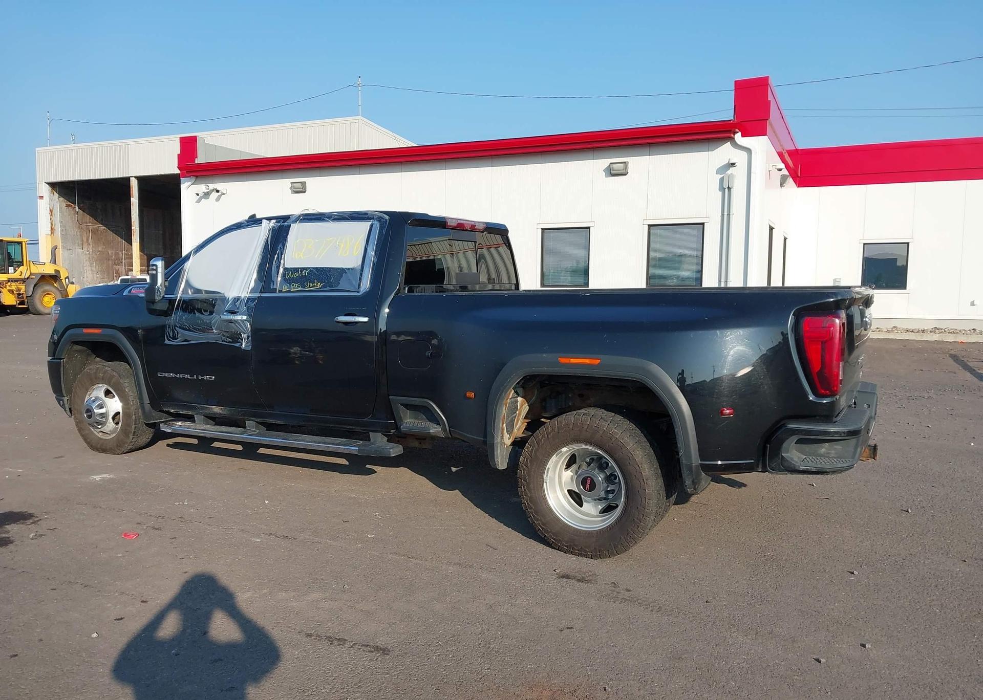2020 GMC SIERRA K3500 DENALI