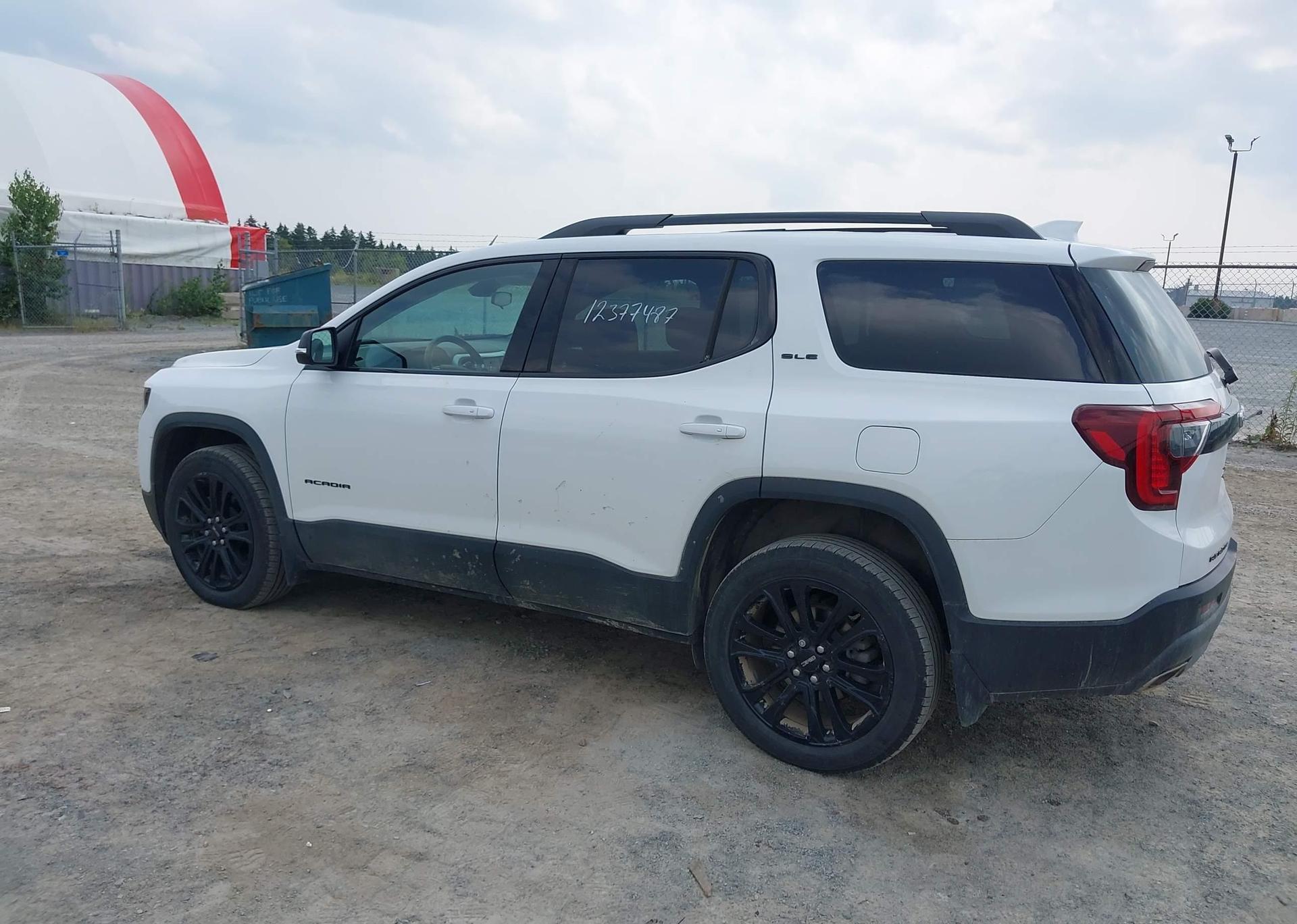 2023 GMC ACADIA SLE