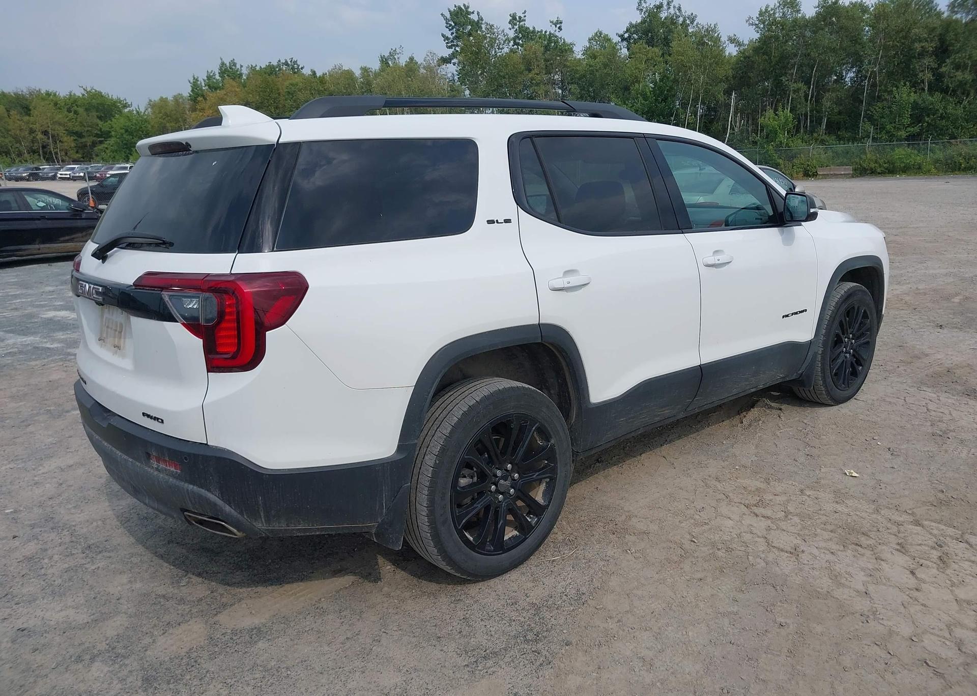 2023 GMC ACADIA SLE