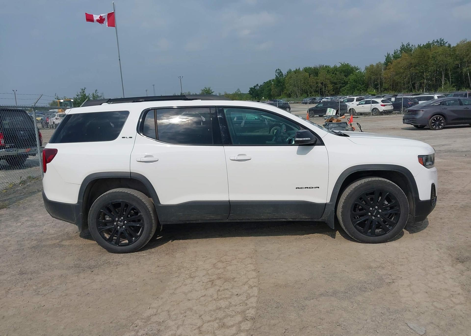 2023 GMC ACADIA SLE