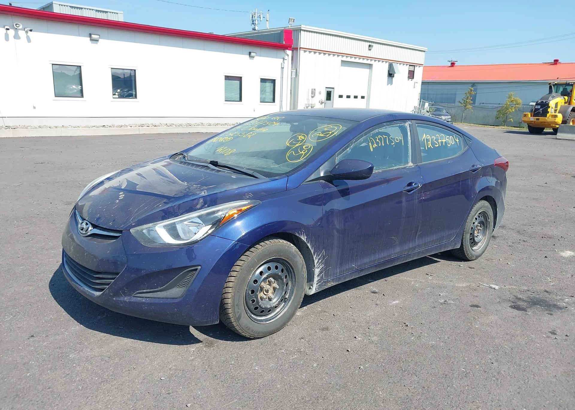2014 HYUNDAI ELANTRA SE