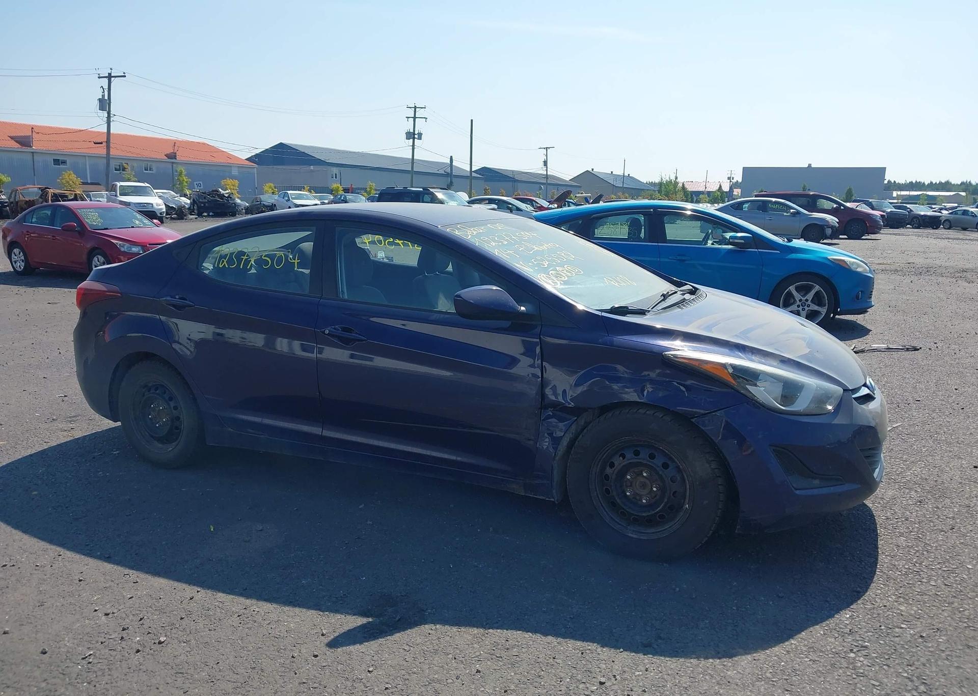2014 HYUNDAI ELANTRA SE