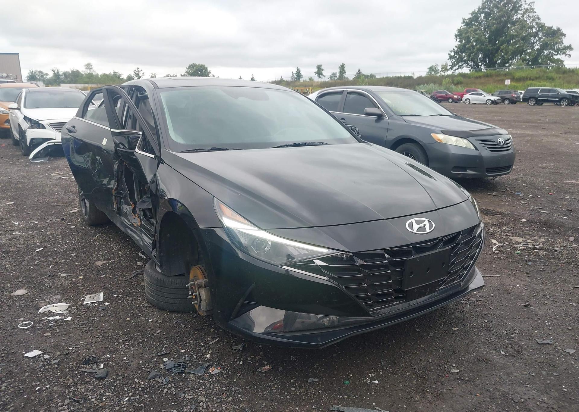 2023 HYUNDAI ELANTRA SEL