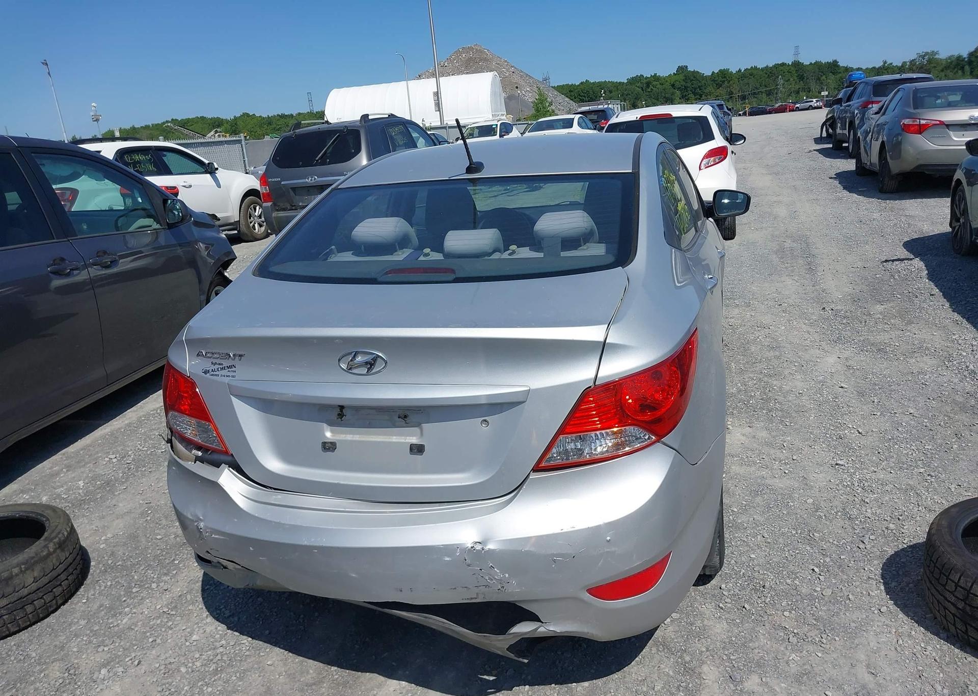 2013 HYUNDAI ACCENT GLS