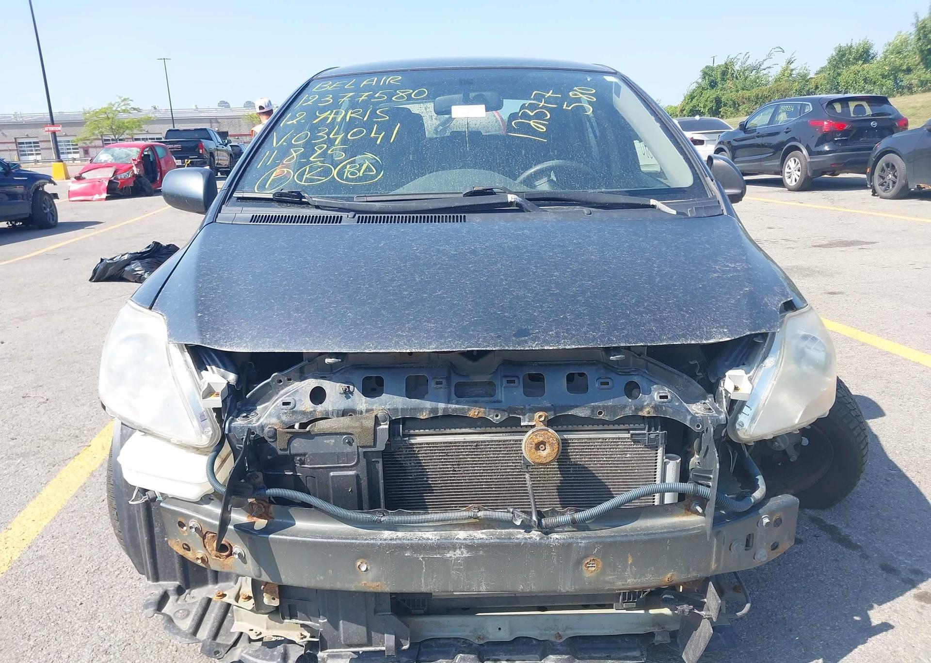 2012 TOYOTA YARIS